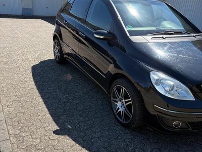 Mercedes B170