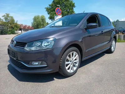 Gebraucht VW Polo LOUNGE 90 PS (66 kW) 2015 Grau Limousine