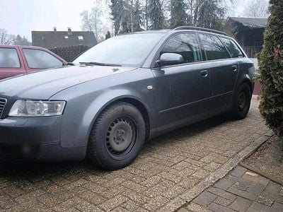 Gebraucht Audi A4 130 PS (95 kW) 2002 Grau Kombi