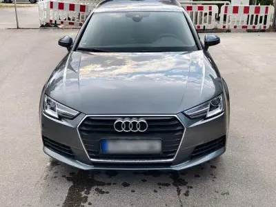Gebraucht Audi A4 Comfort 150 PS (110 kW) 2016 Grau Kombi