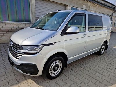 Second-hand VW Transporter Comfortline 150 CP (110 kW) 2022 Argintiu Van