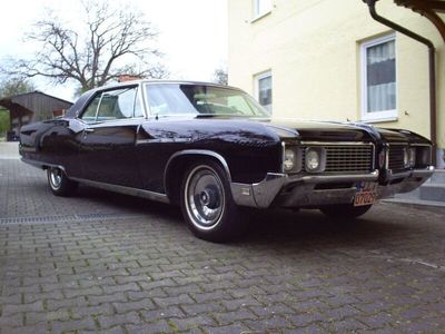 Buick Electra 225