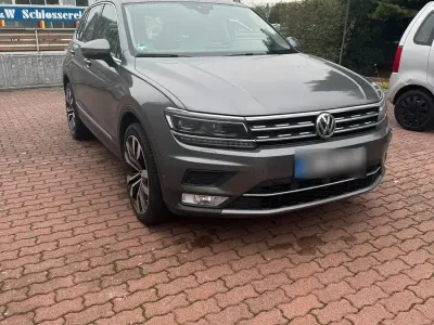Gebraucht VW Tiguan Highline 179 PS (131 kW) 2016 Grau SUV