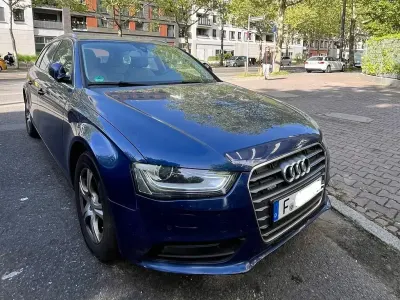 Gebraucht Audi A4 Ambiente 245 PS (180 kW) 2012 Blau Kombi