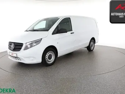Gebraucht Mercedes Vito 136 PS (100 kW) 2022 Arktikweiss Van