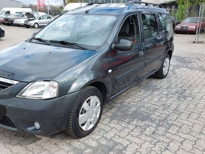 gebraucht Dacia Logan MCV 1.5 dCi 7 Sitzer Tüv Neu !