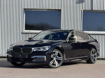 Gebraucht BMW 740 M Sport 320 PS (235 kW) 2017 Blau Limousine