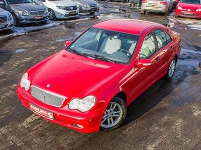 Gebraucht Mercedes C180 Classic 143 PS (105 kW) 2003 Rot Limousine