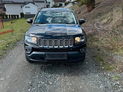 Gebraucht Jeep Compass 163 PS (119 kW) 2014 Schwarz SUV