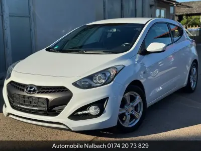 Usata Hyundai Coupé Trend 136 CV (100 kW) 2015 Bianco Coupé