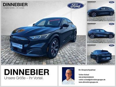 Schwarz Gebraucht 2022 Ford Mustang Mach-E SUV | 33.480 € (Superpreis)