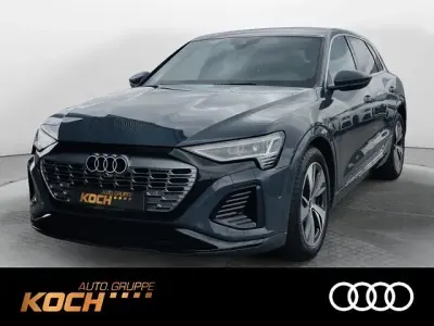 Gebraucht Audi Q8 e-tron S-Line 250 kW (340 PS) 2023 Grau SUV