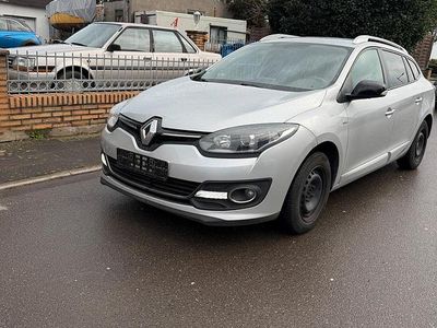 Gebraucht Renault Mégane GrandTour LIMITED 110 PS (80 kW) 2016 Grau Kombi