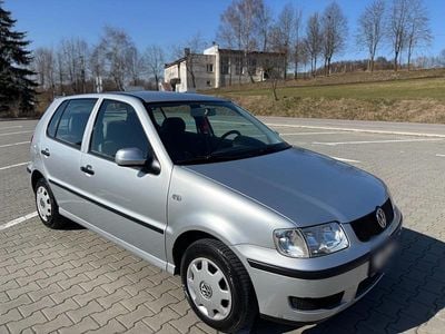 Gebraucht VW Polo 75 PS (55 kW) 2001 Silber Kleinwagen