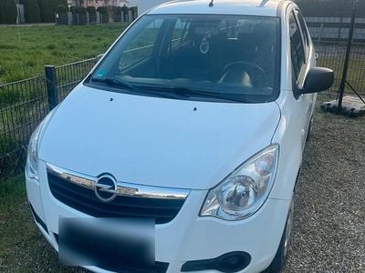 Gebraucht Opel Agila 60 PS (44 kW) 2009 Weiß Kleinwagen