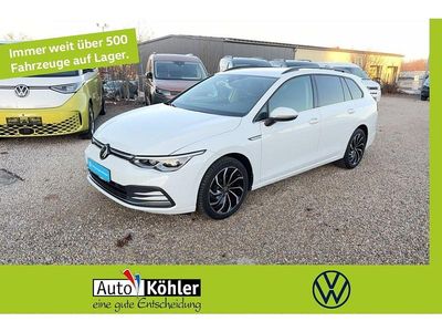 Pure white Gebraucht 2022 VW Golf VIII Style Kombi | 18.480 € (Guter Preis)
