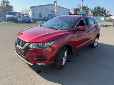 Gebraucht Nissan Qashqai 116 PS (85 kW) 2020 Rot SUV