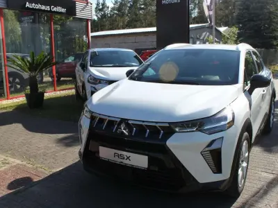 Neu Mitsubishi ASX Diamant Edition 114 PS (83 kW) 2026 Himalayaweiß SUV
