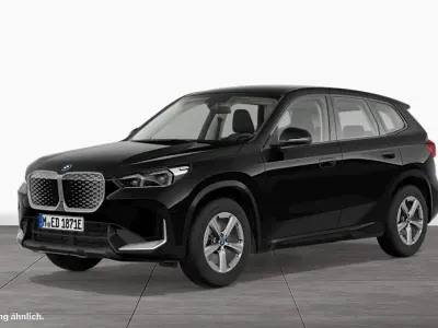 Gebraucht BMW iX1 150 kW (204 PS) 2024 Schwarz SUV