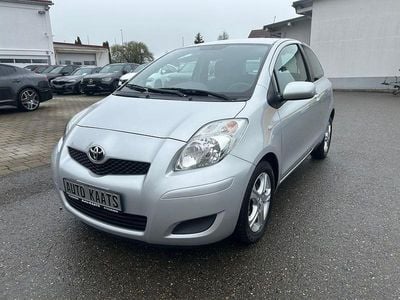 Usata Toyota Yaris Sol 101 CV (74 kW) 2009 Argento Utilitaria
