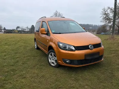 Gebraucht VW Caddy 102 PS (75 kW) 2016 Orange Van / Kleinbus