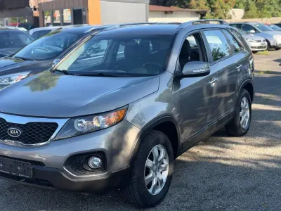 Gebraucht Kia Sorento Spirit 197 PS (144 kW) 2011 Silber SUV