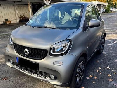 Grau Gebraucht 2017 Smart ForTwo Coupé Coupé | 14.700 € (Teuer)