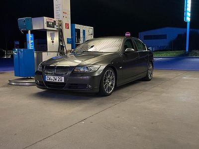 Gebraucht BMW 325 M Performance 218 PS (160 kW) 2005 Grau Limousine