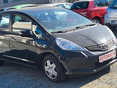 Gebraucht Honda Jazz Trend 99 PS (72 kW) 2013 Schwarz Kleinwagen