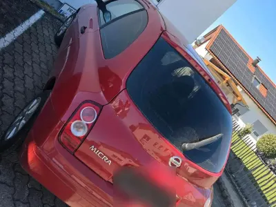 Gebraucht Nissan Micra 65 PS (47 kW) 2009 Rot Kleinwagen