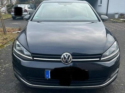 Schwarz Gebraucht 2015 VW Golf VII Kleinwagen | 10.000 € (Guter Preis)