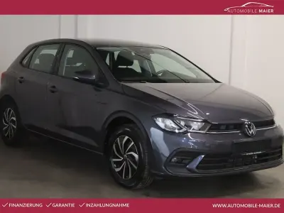 Gebraucht VW Polo 95 PS (69 kW) 2025 Grau Kleinwagen