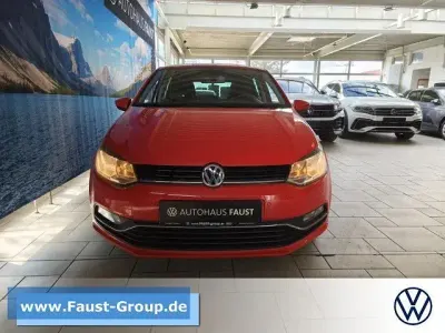 Usata VW Polo Sound 60 CV (44 kW) 2017 Rosso Berlina