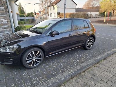 Gebraucht VW Golf VII Comfortline 140 PS (102 kW) 2014 Schwarz Limousine