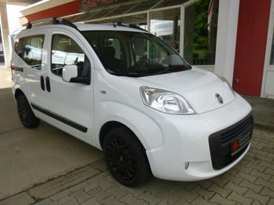 Gebraucht Fiat Qubo Trekking 73 PS (53 kW) 2014 Weiß Van / Kleinbus