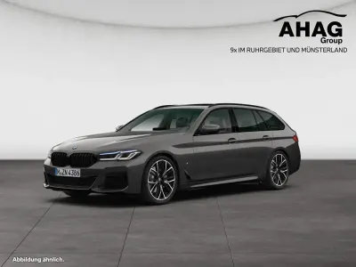Gebraucht BMW 530 Performance 286 PS (210 kW) 2023 Silber Kombi