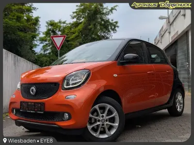 Gebraucht Smart ForFour Passion 71 PS (52 kW) 2015 Lava orange Kleinwagen