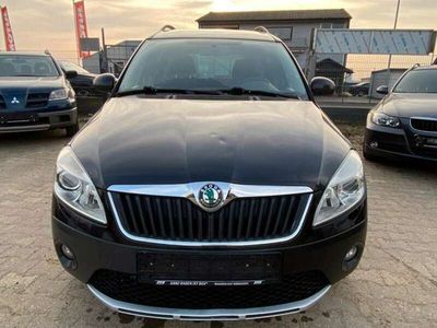 gebraucht Skoda Roomster Scout Plus Edition *PANORAMA-DACH*KLIMA
