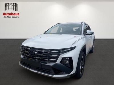 Neu Hyundai Tucson Trend 252 PS (185 kW) 2025 Weiss SUV