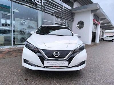 Second-hand Nissan Leaf Acenta 110 kW (150 CP) 2022 Alb Hatchback