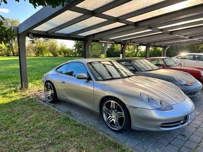 Porsche 911 Carrera