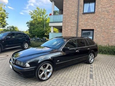 Usata BMW 525 Exclusive 192 CV (141 kW) 2004 Nero Station wagon
