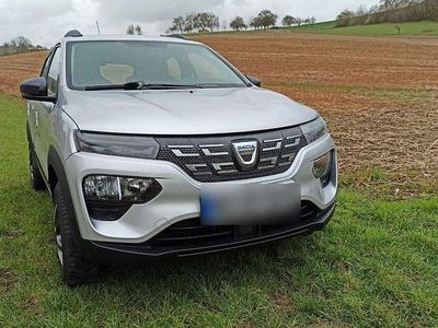 Occasion Dacia Spring Comfort Plus 33 kW (45 PK) 2022 Grijs Hatchback