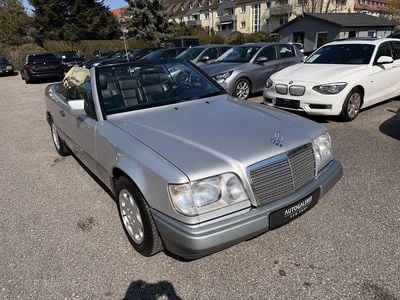 Second-hand Mercedes E320 220 CP (161 kW) 1996 Argintiu Cabrio