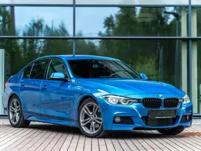 Gebraucht BMW 320 M Sport 184 PS (135 kW) 2017 Blau Limousine