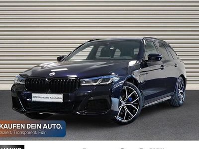 Second-hand BMW 530e Shadowline 292 CP (214 kW) 2023 Negru Break
