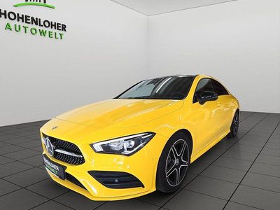 Gebraucht Mercedes CLA200 AMG line 163 PS (119 kW) 2023 Gelb Coupé