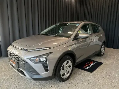 Gebraucht Hyundai Bayon Essential 99 PS (72 kW) 2023 Beige SUV