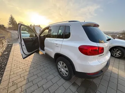 Gebraucht VW Tiguan 122 PS (89 kW) 2013 Weiß SUV