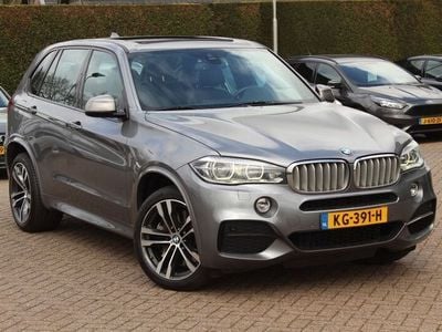 BMW X5 M50